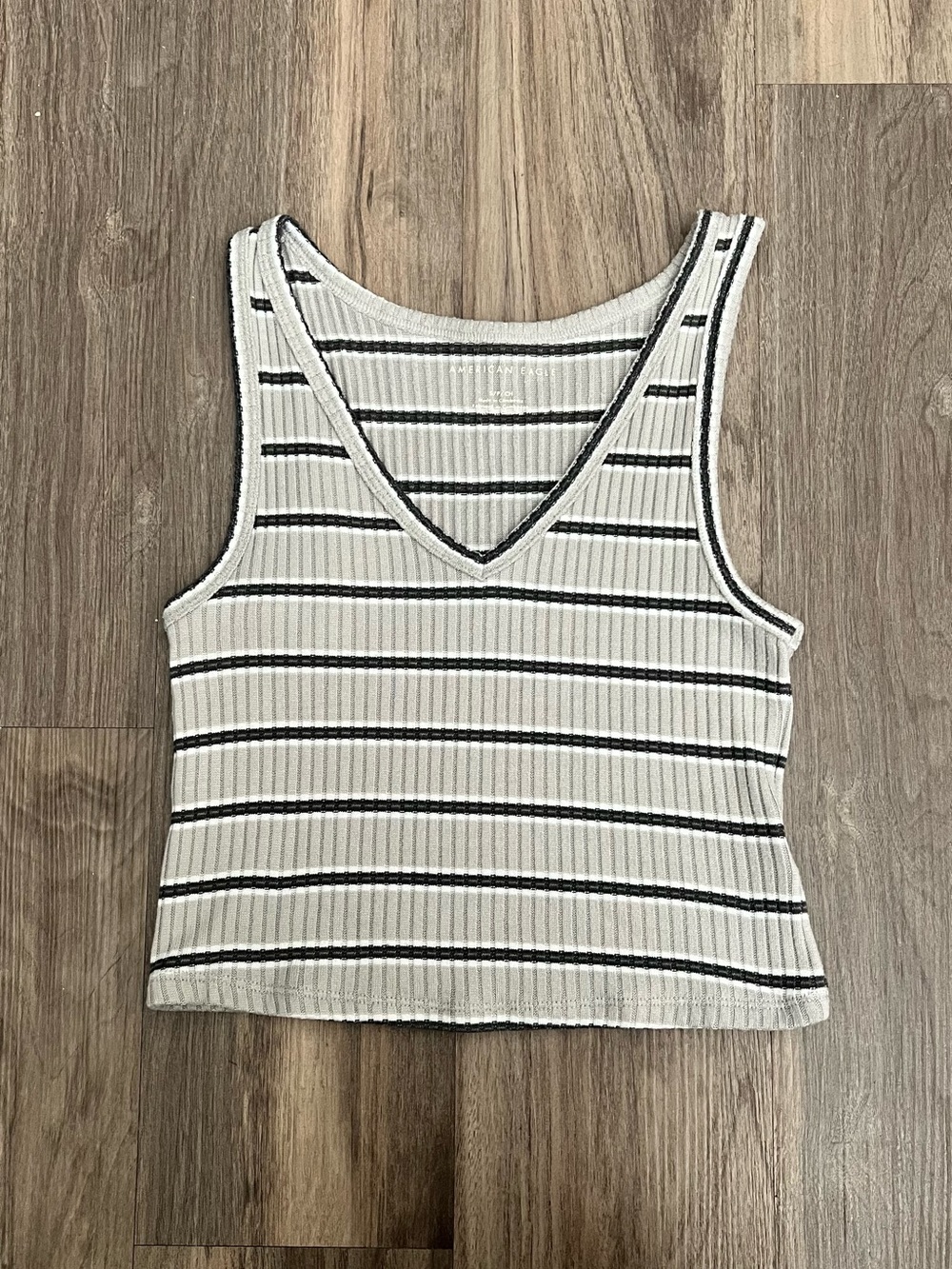 American Eagle striped vneck tank, Soft! | Size Small